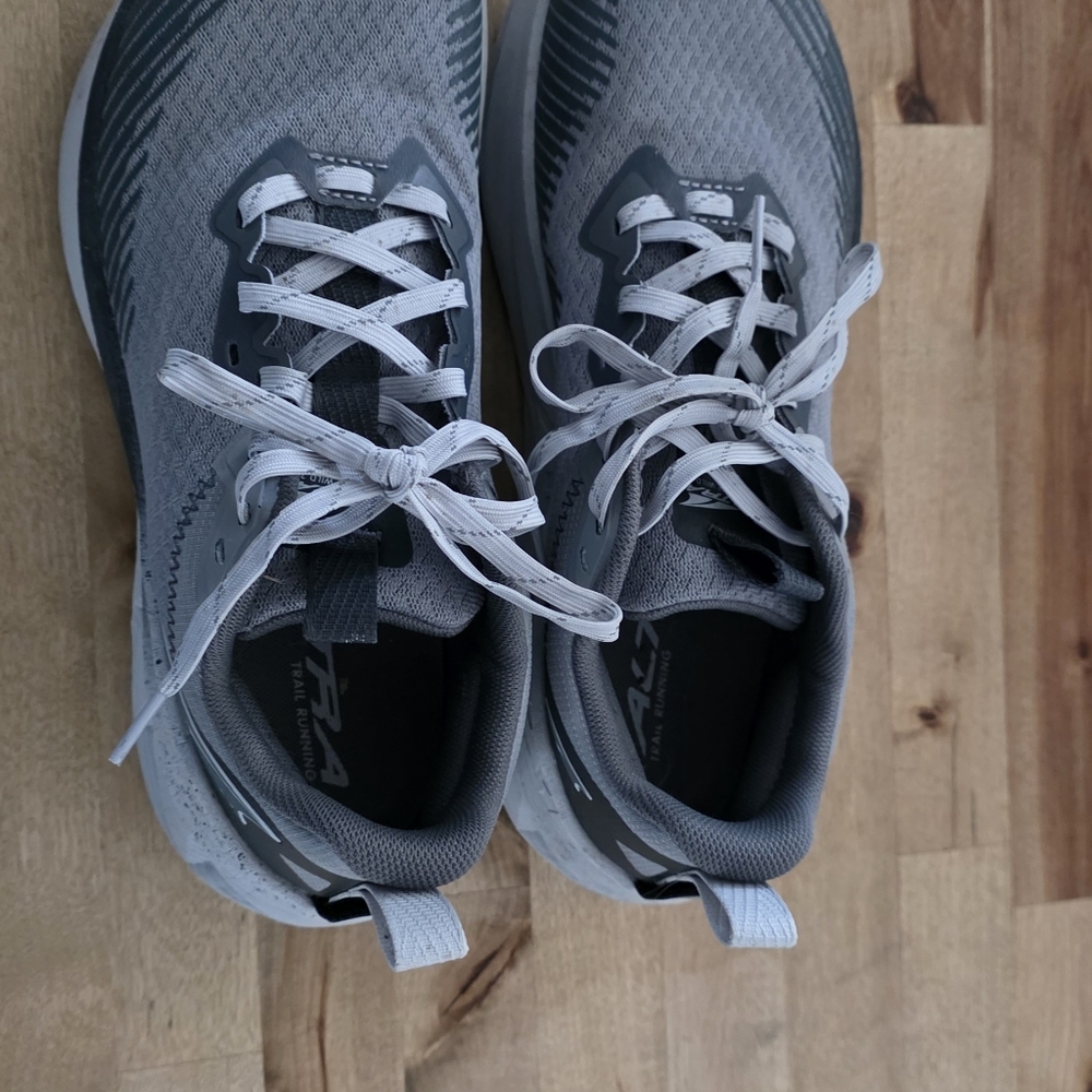 Women's Altra Experience Wild 2 Trail Running Shoes - Picture 8 of 9
